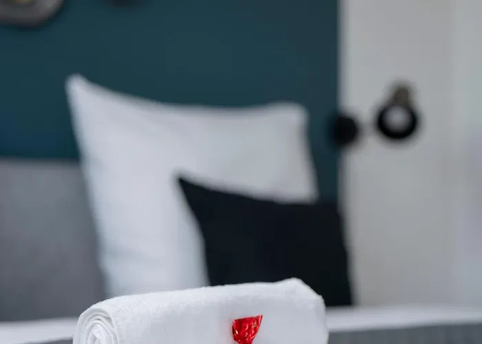 In Schlosschemnitz L Aufzug L W-lan L Badewanne * Chemnitz