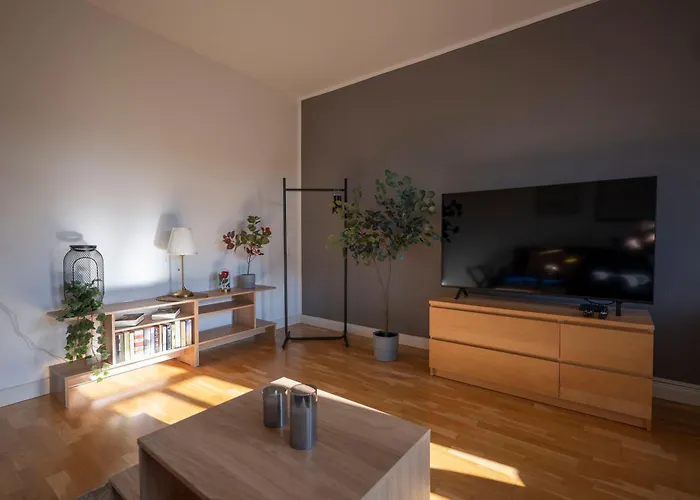 In Schlosschemnitz L Aufzug L W-lan L Badewanne Chemnitz