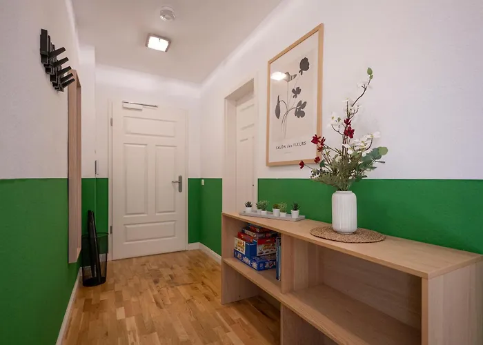 Apartament In Schlosschemnitz L Aufzug L W-lan L Badewanne